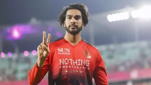 Venkatesh Iyer in IPL kit during his cricket career, linked to his ₹7 crore 2026 salary
The article states that his current IPL salary is ₹7 crore after reaching a peak auction value of ₹23.75 crore in 2025.