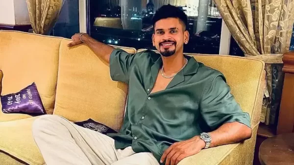 Shreyas Iyer relaxing inside his Mumbai home, representing his net worth, property and luxury lifestyle in 2026.